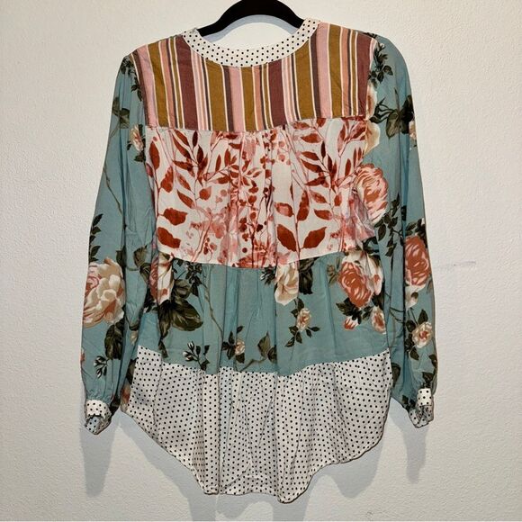 Soft Surroundings Montage Small Teal Floral Mixed Media Buttoned Shirt - Picture 3 of 4